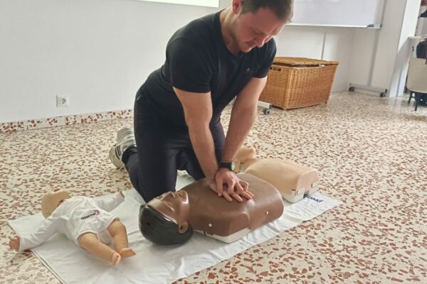 WhatsApp Image 2023-12-21 at 11.04.00 WhatsApp Image 2023-12-21 at 11.04.00