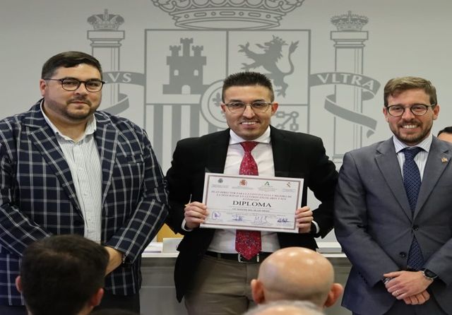 Imagen de WhatsApp 2025-03-02 a las 16.31.42_726df247