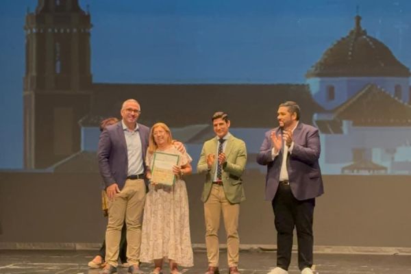 WhatsApp Image 2025-10-13 at 15.56.46 (3)